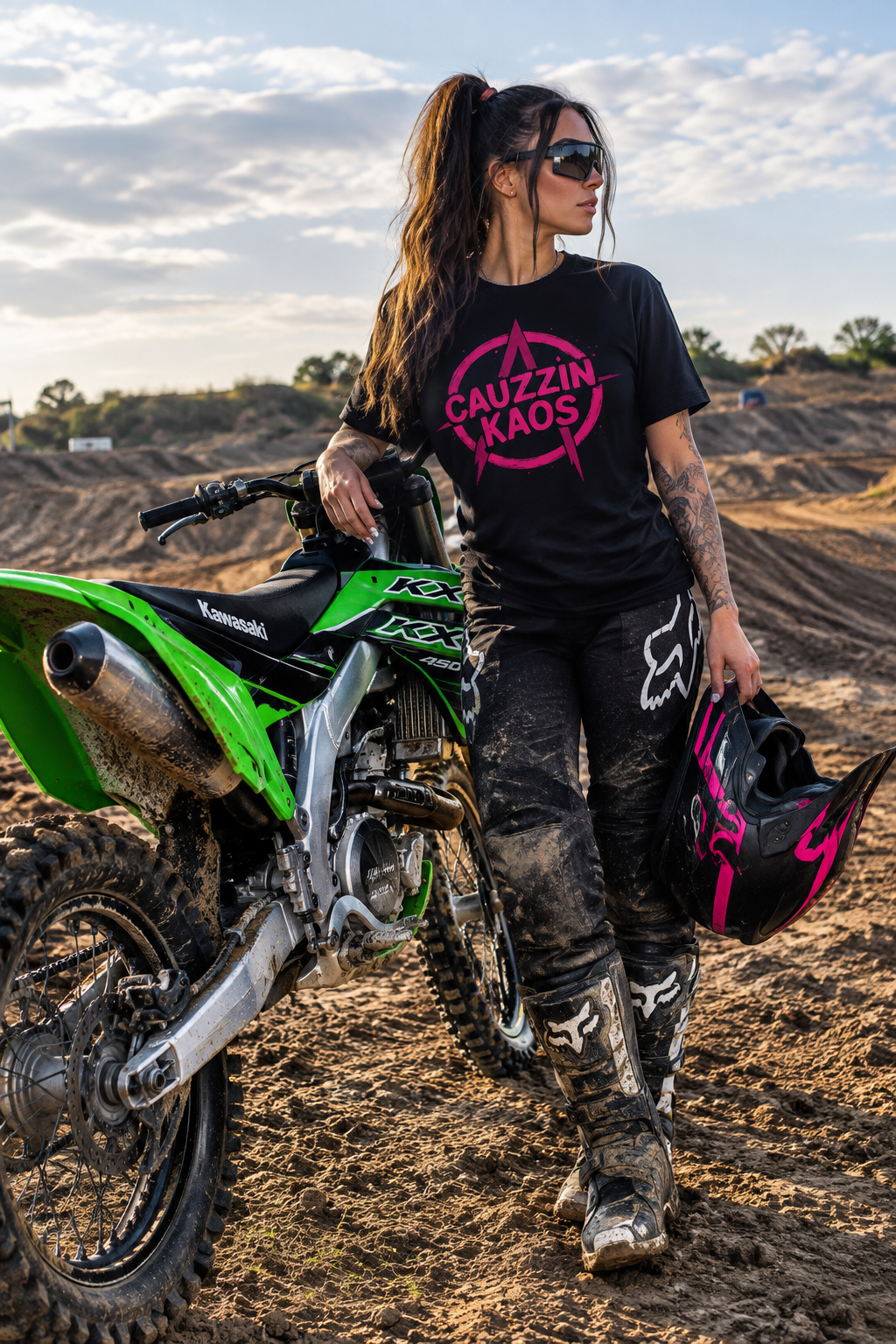 NO RULES. JUST KAOS. - CAUZZIN KAOS Pink Logo Tee